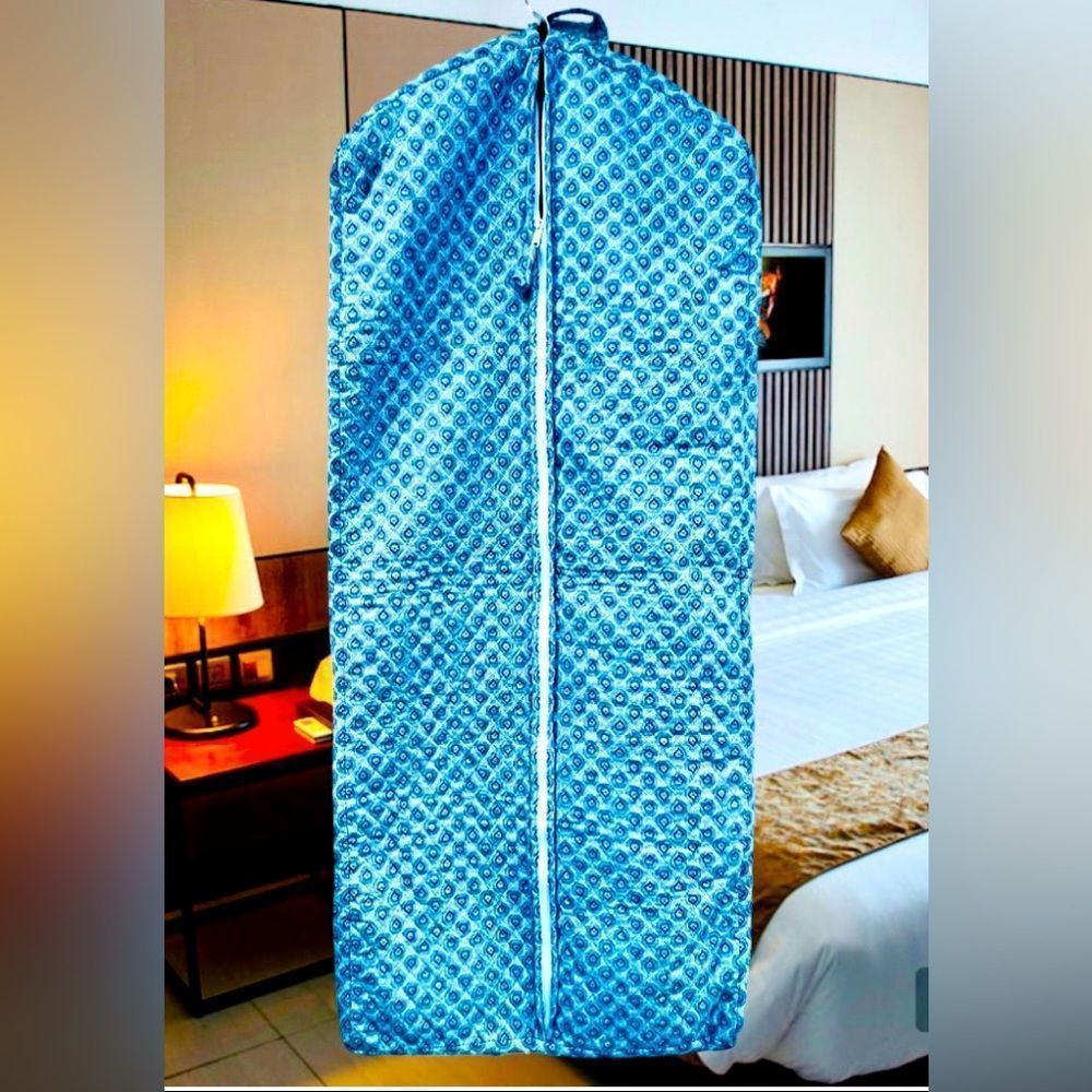 LONGABERGER THE TRAVEL SERIES BLUE FLORAL WEEKENDER GARMENT BAG